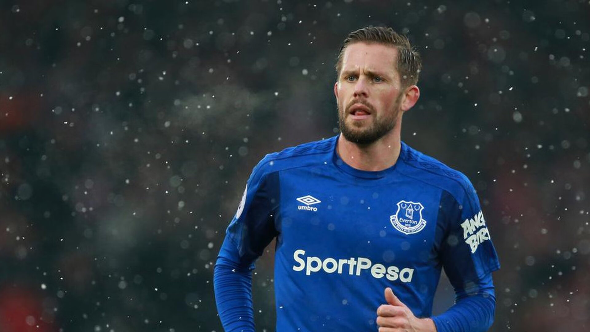 自由泳冲刺波兰保持领先节奏，自由泳冲刺技巧